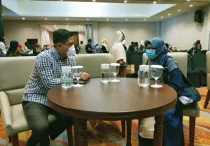 Pembagian Rapor Smamita di Mall dan Hotel Diselingi Parenting