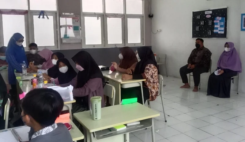 ICP Spemdalas Dikunjungi Guru SD IT Madani Islamic School Payakumbuh