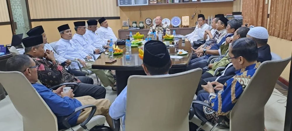 PWM Jatim Dapat Kunjungan Pertama dari Yayasan Harfin Gosari