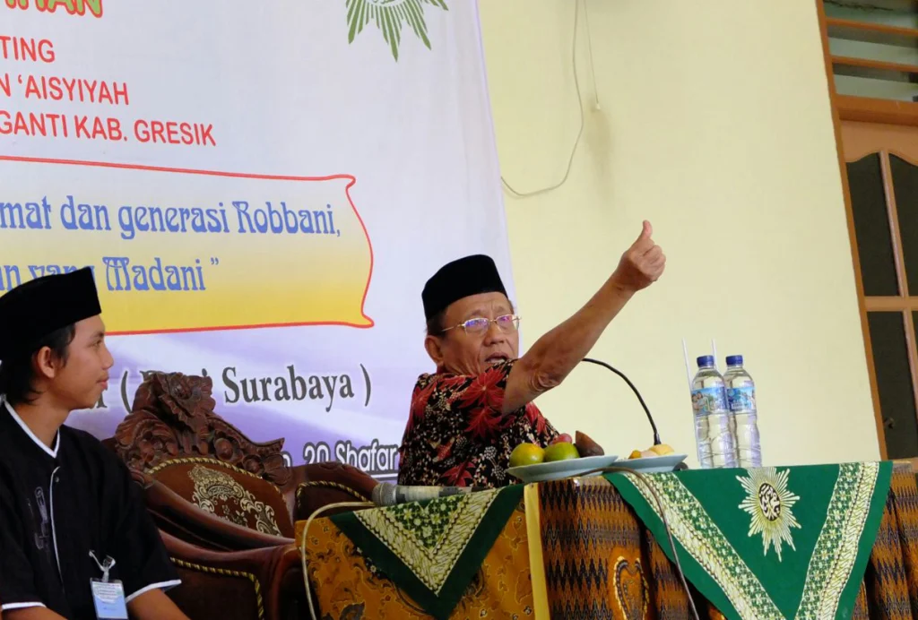Ini yang Terjadi jika Kyai Sepuh yang Gaul Tampil di Tabligh Akbar Muhammadiyah