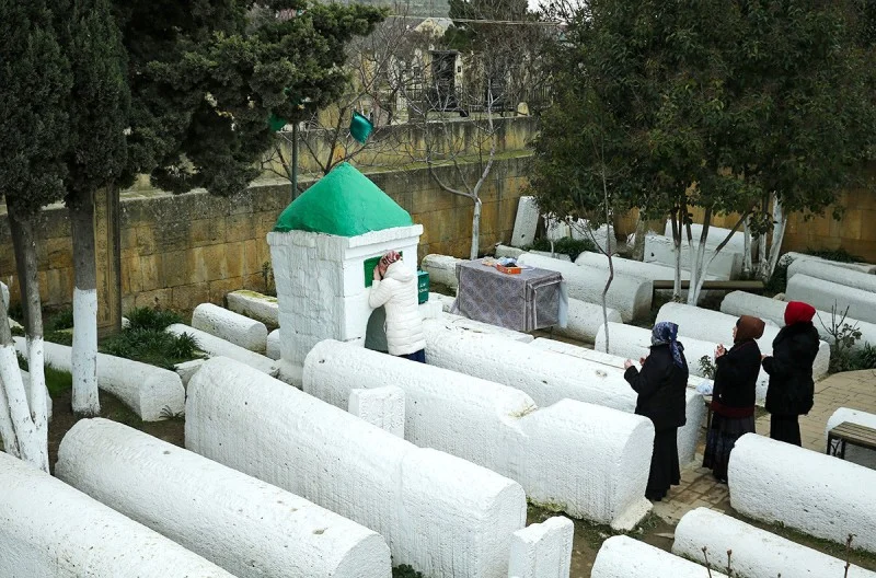 Kyrkhlyar, Legenda 40 Makam Sahabat Nabi di Derbent Rusia