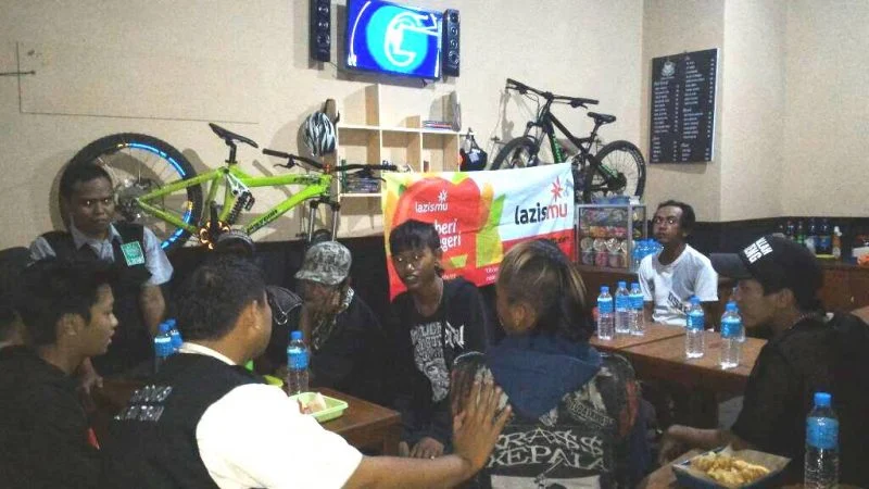 Ketika Muhammadiyah Hadir di Tengah-Tengah Komunitas Punk 