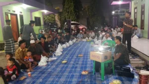 Nonton Film Bahaya HIV-AIDS, Begini Respon Warga Desa Ini