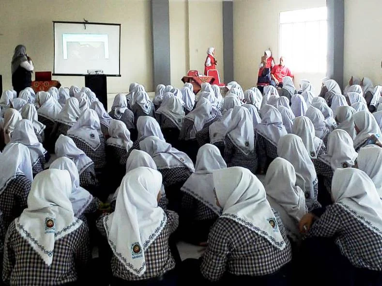 Penyuluhan Bahaya Narkoba Jadi Menarik Lewat Parikan seperti Ini