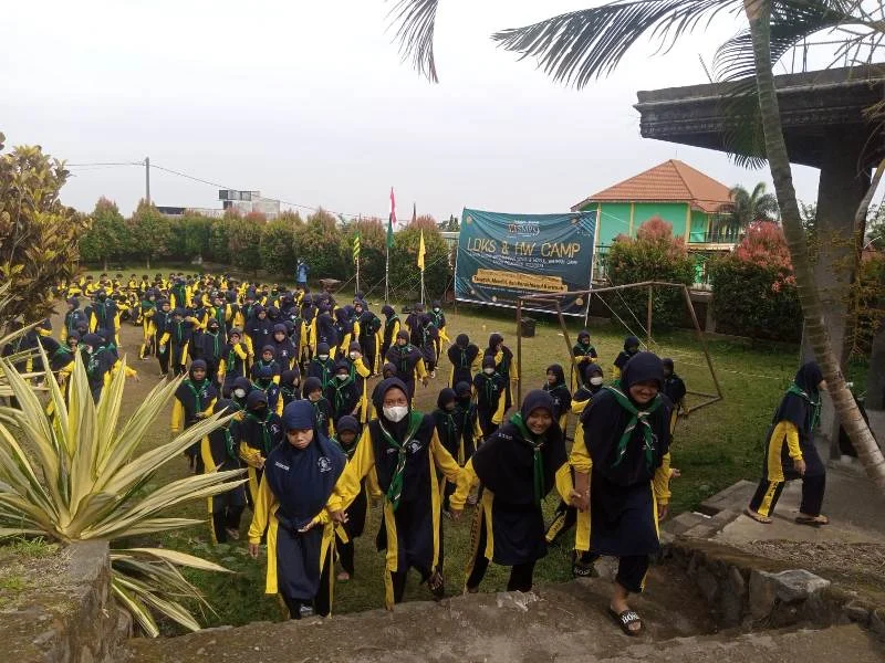 Malam Bina Mental, Ada Jeritan dan Bayangan Putih