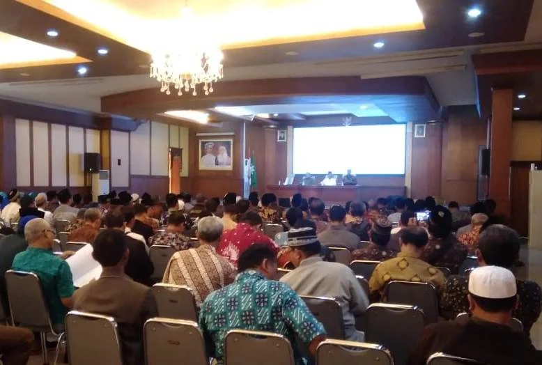 Meski Buku Panduan Belum Terbit, Bahasa Pesantren Muhammadiyah Harus Sama yaitu Arab dan Inggris