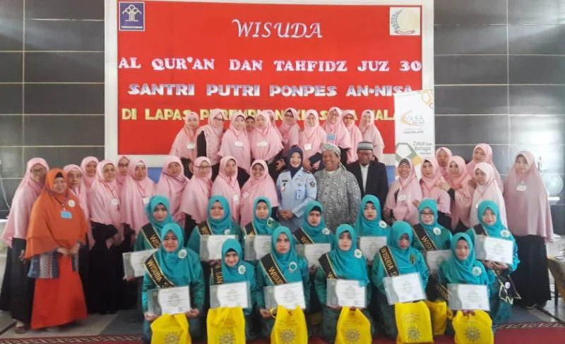 Gedung Tersedia, Santri Sudah Ada, Jadilah Pesantren Lapas Wanita yang Diwisuda Ini