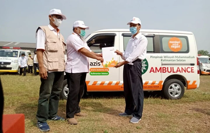 Jatim Bantu Ambulans Lazismu Kalsel