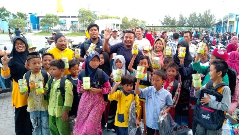 Lazismu Gelar Acara Berpuisi Sambil Beramal