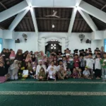 Anak Yatim Klakah Terima Santunan dari Lazismu