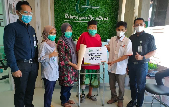 Lazismu Bantu Kaki Palsu Nasib