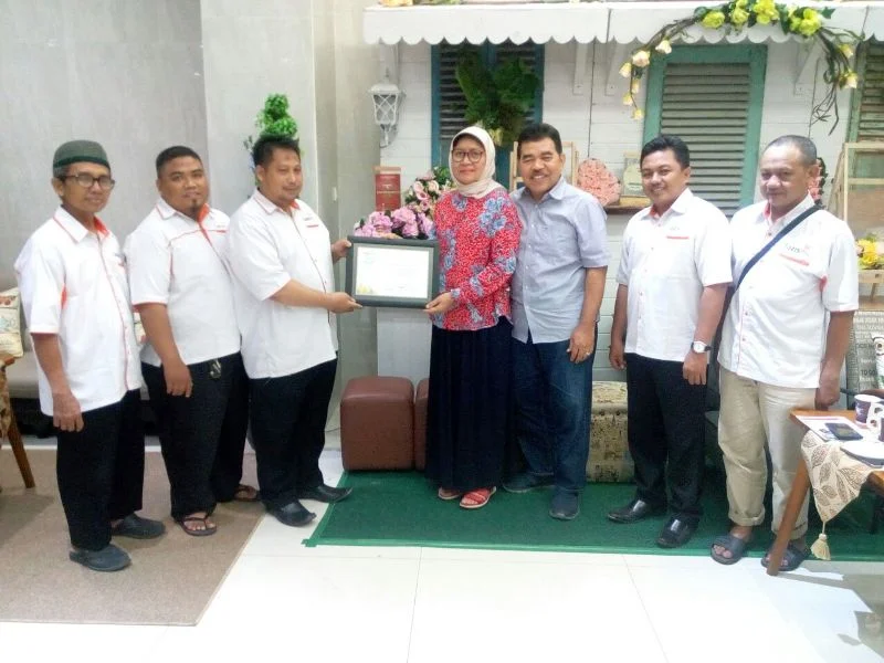 Sebagai Keluarga Muhammadiyah, Pengusaha Katering Sonokembang Dukung Program Lazismu