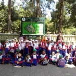 Ke Kebun Binatang Para Murid Diajari Sayang Hewan dan Menjaga Kelestariannya