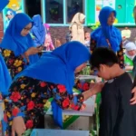 Di Sekolah Ini Calon Murid Naik Kuda, Orangtua Ikut Parenting