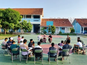 Halaqah Al-Quran di Pesantren Modern At-Tin UMP: Tumbuhkan Daya Hafal dan Akal Reflektif