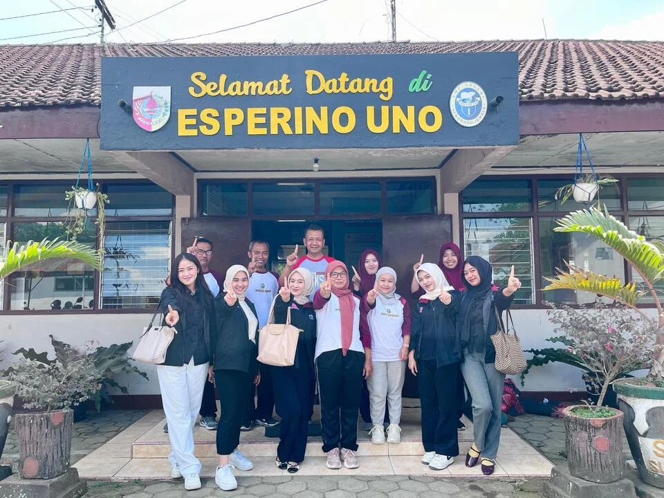 5 Mahasiswa PMM UMM Dorong Transformasi Digital di Desa Balet Baru Jember