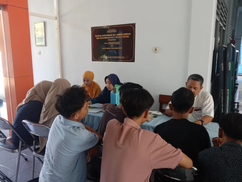 Smamsi Terapkan Piket PPDB saat Liburan Sekolah