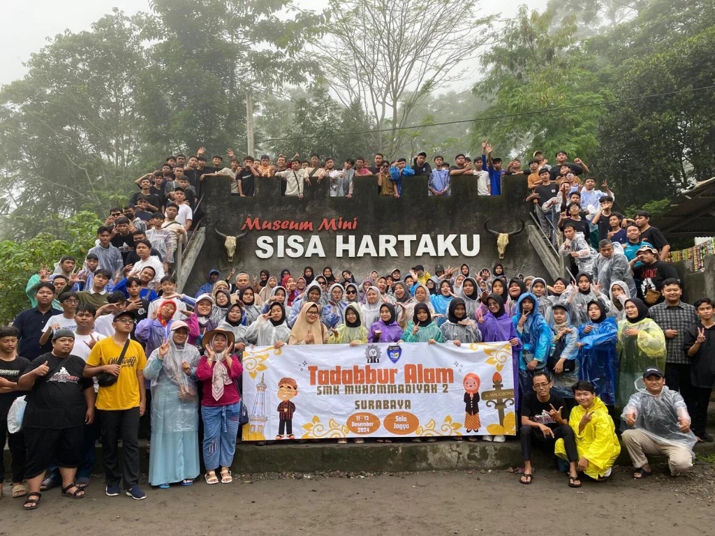 SMK Muhammadiyah 2 Surabaya Bertadabur Alam ke Jogja usai Sumatif Akhir Semester