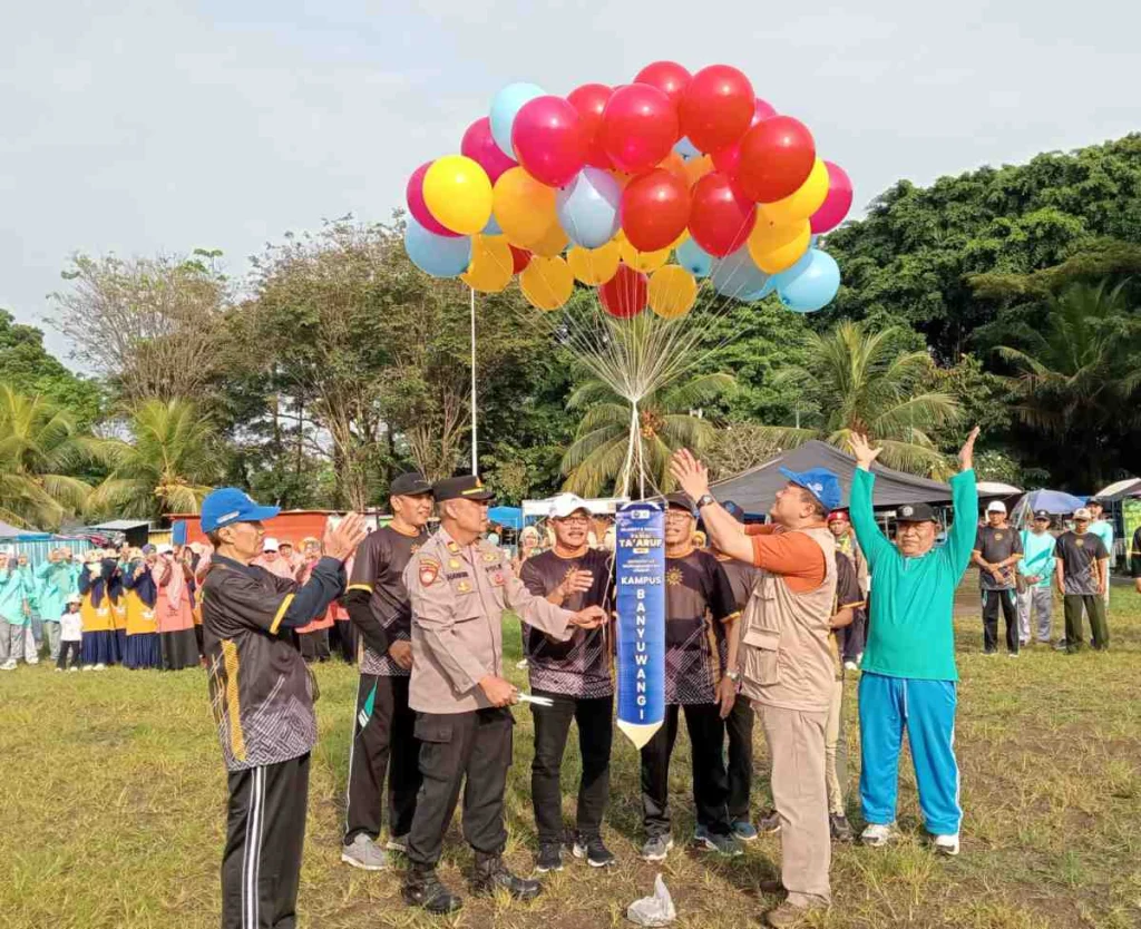 UM Jember Kampus 2 Banyuwangi Semarakkan Apel Akbar dan Pawai Ta’aruf