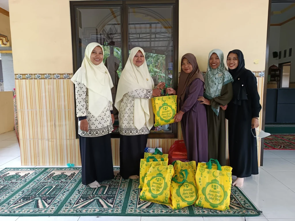 Nasyiatul Aisyiyah Ponorogo Gandeng PT DSS Adakan Baksos di 3 Cabang