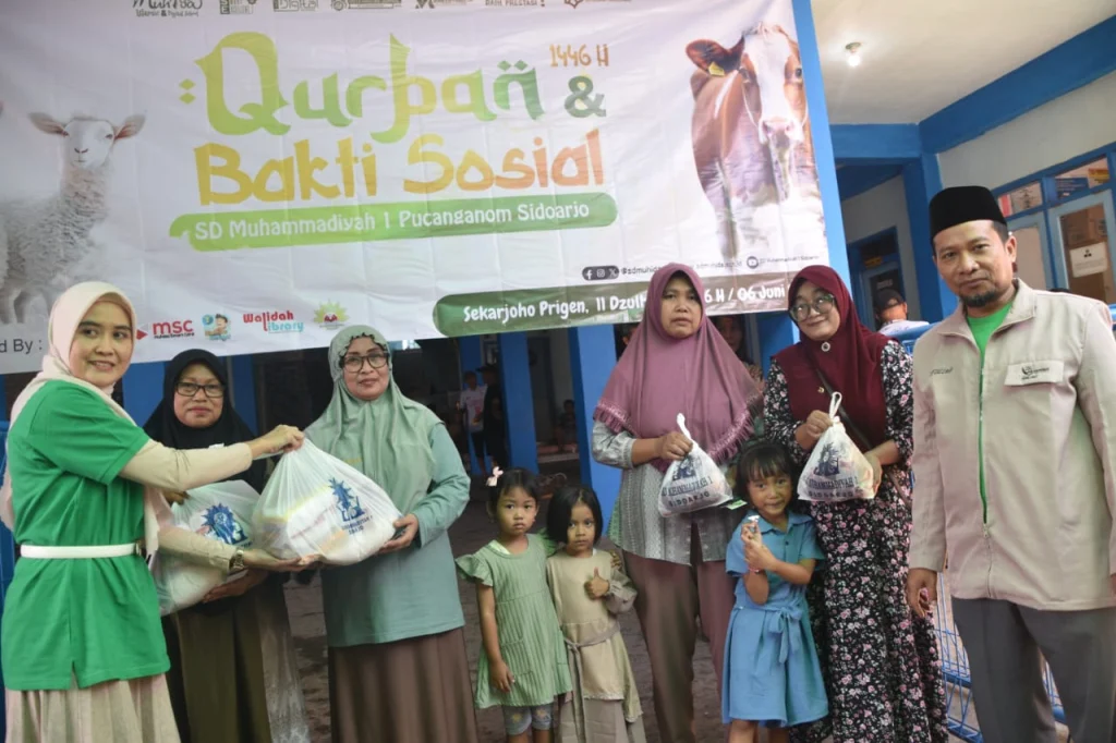 Laskar Al-Ma’un SD Muhida Gelar Bakti Sosial dan Pembagian Daging Kurban