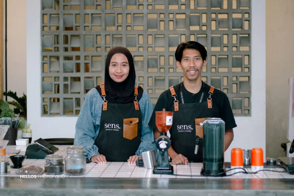 Alumnus Ekos UMM Ini Sukses Jalankan Coffee Shop Beromzet Puluhan Juta