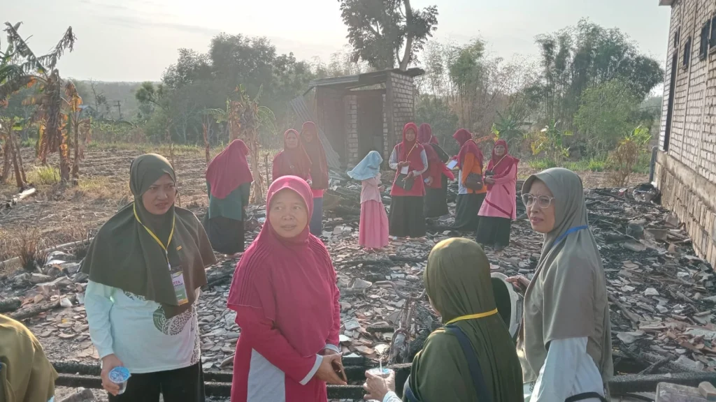 5 PRA Cabang Paciran Adakan Kegiatan Filantropi Saat Baitul Arqam