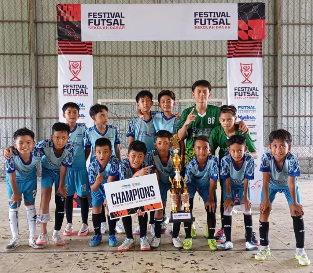 Tangis Haru Tim Futsal SD Mudabo Raih Juara 1 di Bojonegoro Futsal League