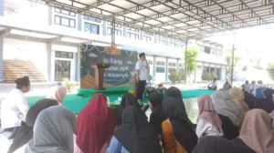 Ustad Abdul Latief Kupas Sirah Nabawiyah di Kajian Al-Karim Remas SMA Muha