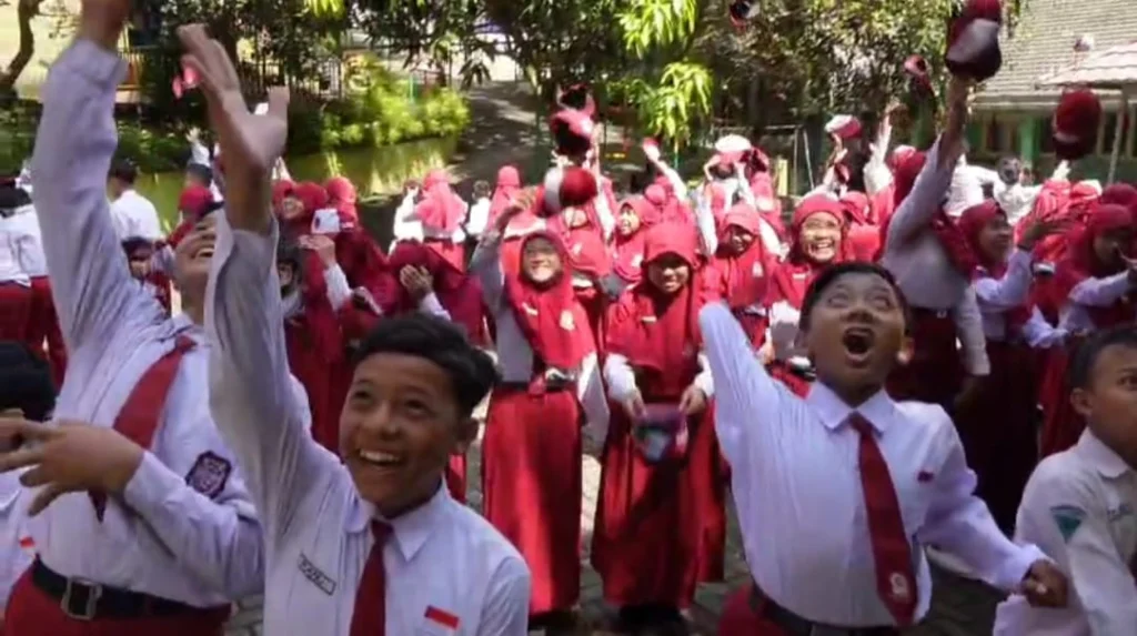 Arti Momen Kelulusan bagi Siswa SD Muhammadiyah 4 Kota Malang