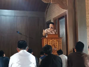 Khutbah Jumat di PPI AMF, Khotib Ingatkan Ajal dan Kehidupan Akhirat