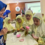 Menilik Keceriaan Kunjungan TK Aisyiyah 11 Giri ke SD Muri Gresik
