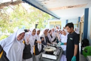 SMAMUSIX Karangasem Terima Kunjungan UMG: Kolaborasi Belajar Kewirausahaan Hasil Laut