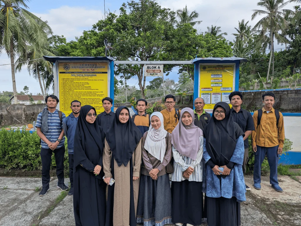 Mahasiswa PAI Unmuh Jember Kampus 2 Gelar Outing Class ke RKM Genteng