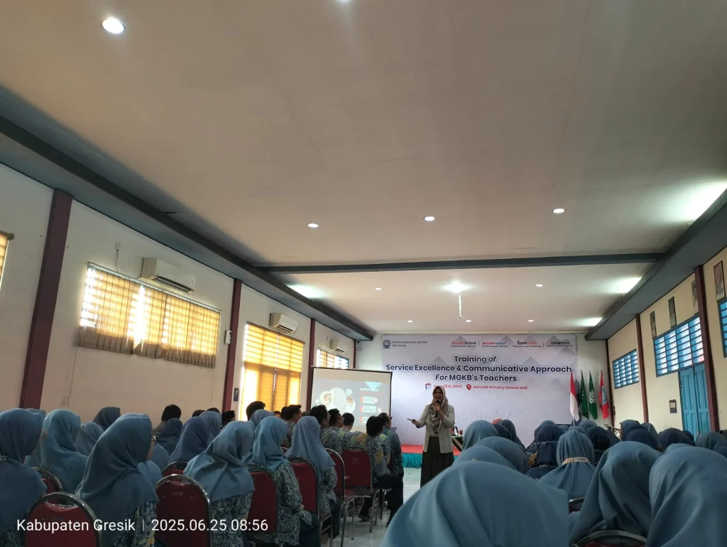 Tingkatkan Kualitas Pelayanan Melalui Pelatihan ‘Service Excellence and Communicative Approach for MGKB’s Teachers’