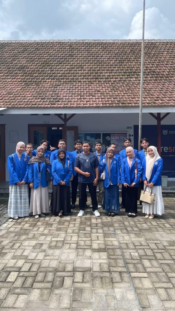 Menengok Pengenalan Lapangan Sekolah Mahasiswa PAI UM Jember di SMK Muhammadiyah Jember