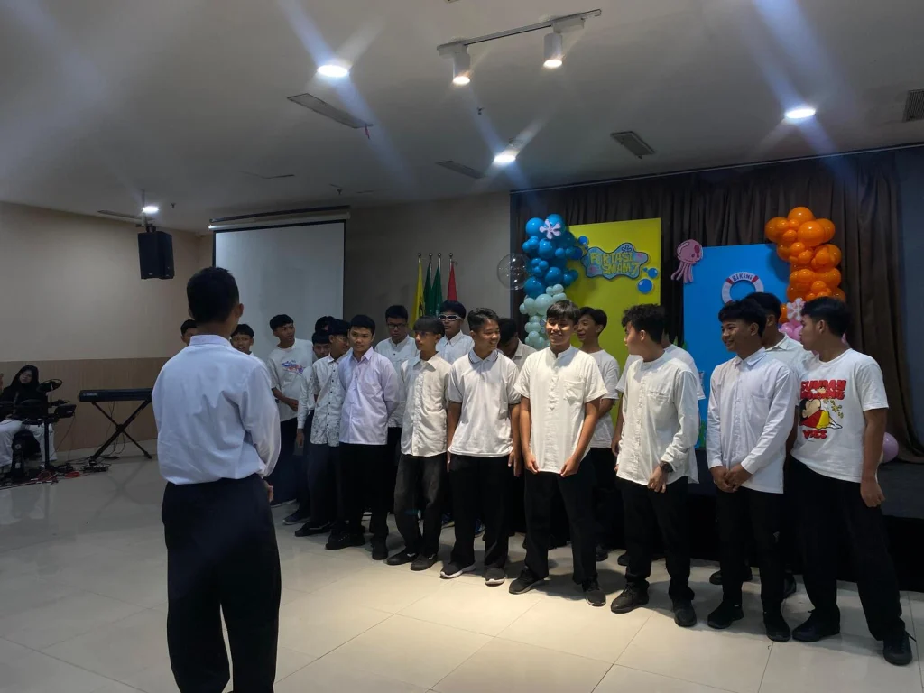 Penutupan Fortasi SMA Muhammadiyah 7 Surabaya Penuh Warna, Tampilkan Kreativitas Siswa Baru