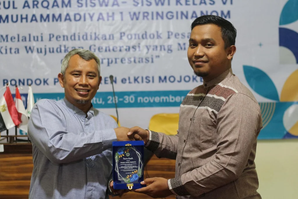 Pesantren Kilat SD Muwri Gresik Resmi Berakhir, Ini Harapan Kepala Sekolah