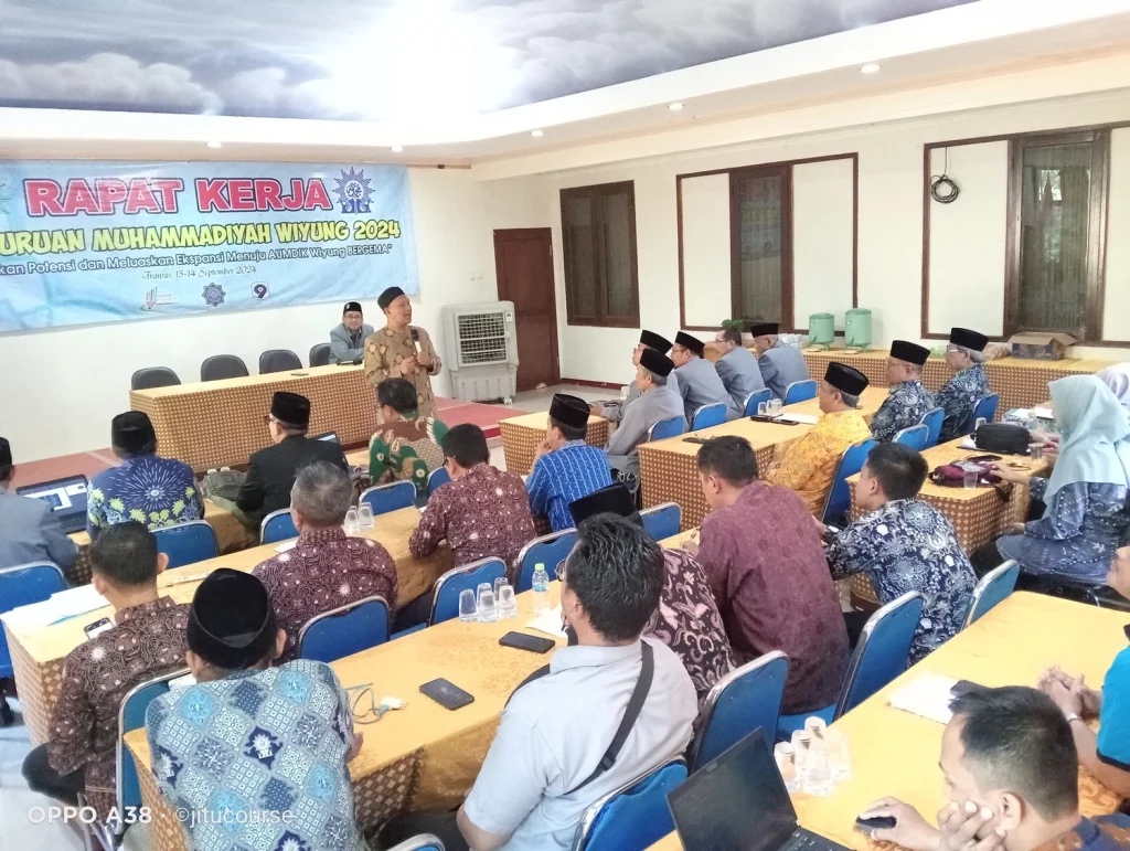 Raker Perguruan Muhammadiyah Wiyung Bahas Sekolah Berprestasi Berkemajuan