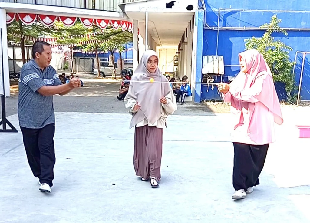 Rayakan HUT Ke-79 RI, SMP Meka Hadirkan Lomba Unik Penguat Kebersamaan