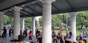 PCM Besuki Gelar Senam Sehat dan Bugar (SEGAR) sebagai Wadah Silaturahmi dan Kesehatan