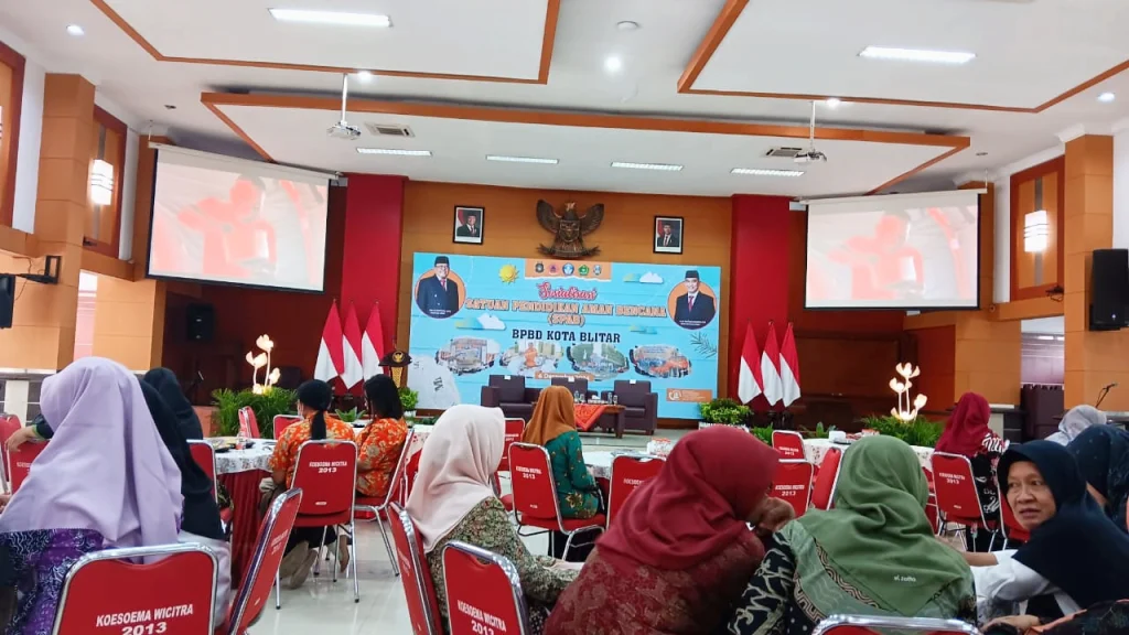 Guru SD Muhammadiyah Kota Blitar Ikuti Sosialisasi SPAB oleh BPBD Kota Blitar
