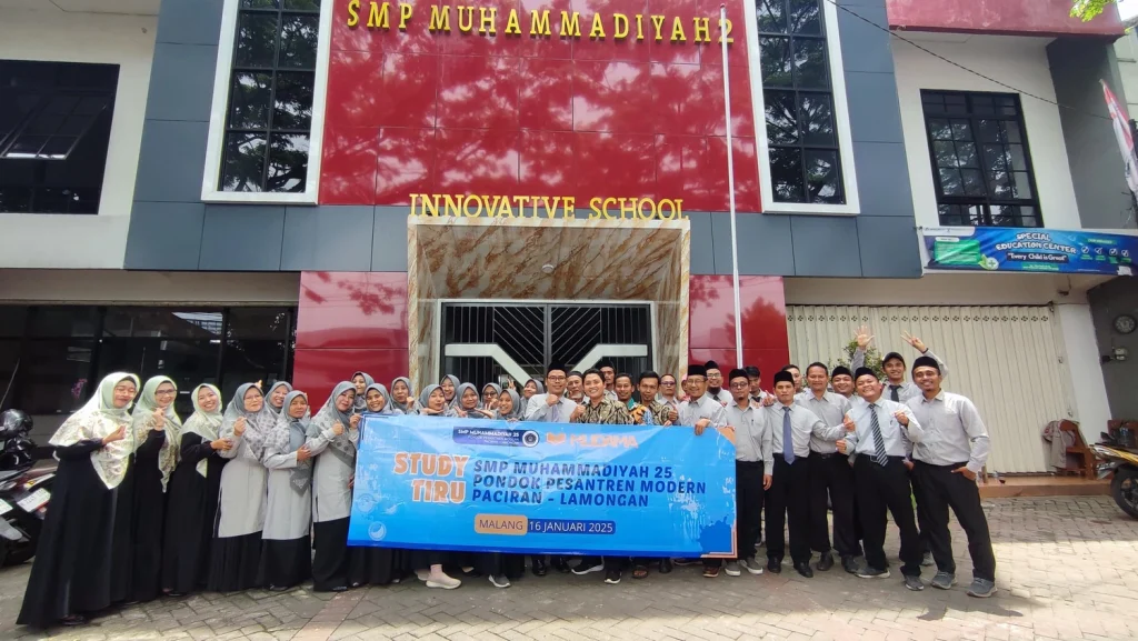 Guru SMP MUDAMA Pondok Modern Paciran Gelar Study Tiru di Kota Malang