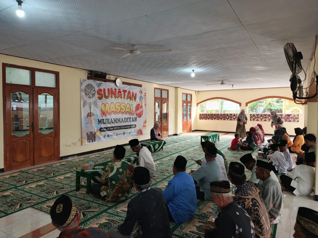 Muhammadiyah Sumbergempol Tulungagung Gelar Sunatan Massal: Bukti Dakwah Sosial yang Menyentuh Umat