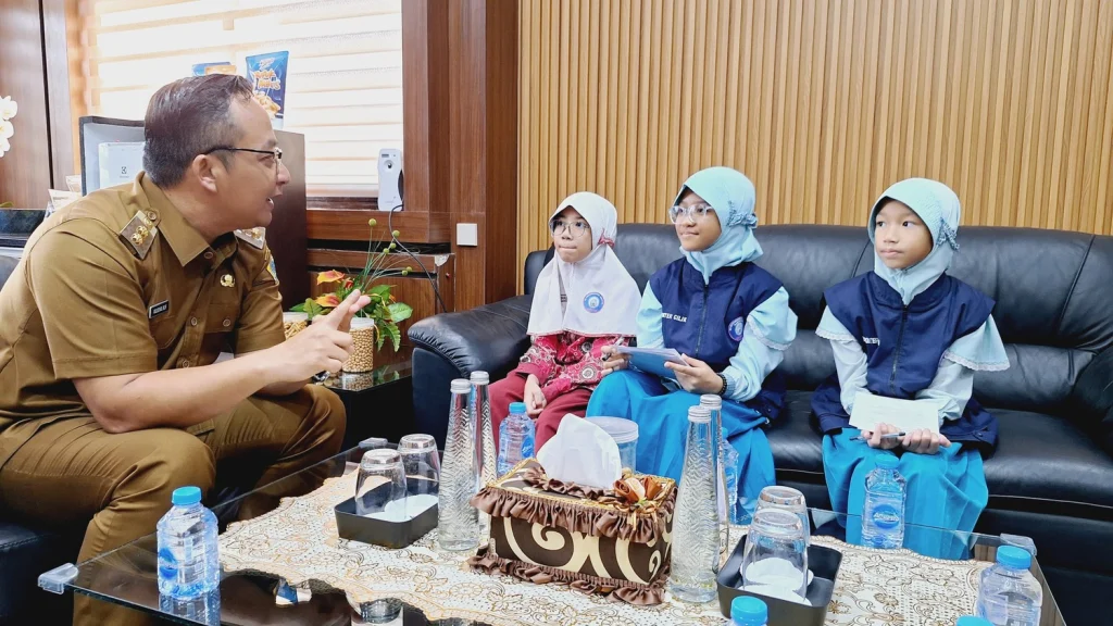 Reporter Cilik SDMM Gali Inspirasi dari Wakil Bupati Gresik