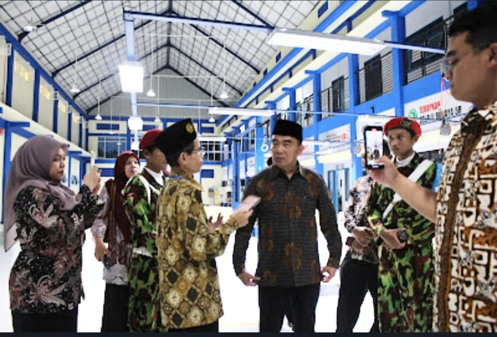 Muhadjir Effendy Sampaikan Respon Pemerintah Hadapi Resiprokal AS terhadap Indonesia