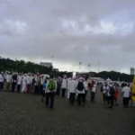 Haru dan Bangga: Tanggapan Warga untuk Peserta Longmarch Aksi 212 dari Menteng ke Monas