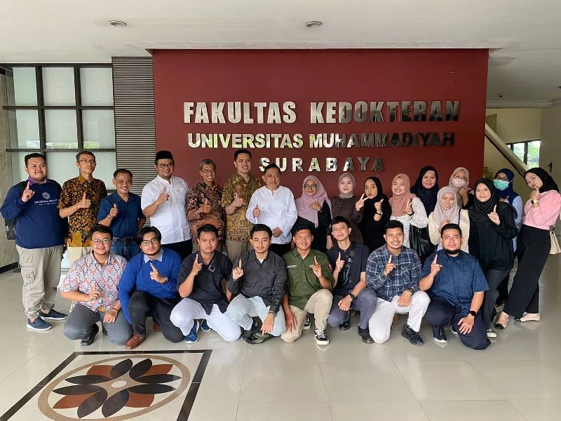 Angkatan Pertama Kedokteran UMSurabaya Lulus 100 Persen, Ada Kejutan Ini