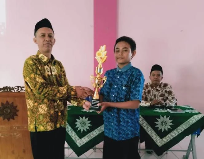 Begini Cara Mendidik Karakter Siswa di Sekolah Ini