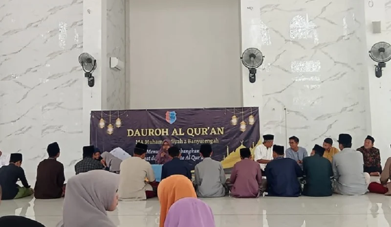49 Siswa MAM 2 Banyutengah Daurah Al-Quran